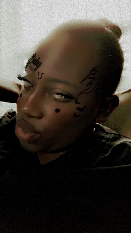 KayKay34 bonita estrella porno imagen