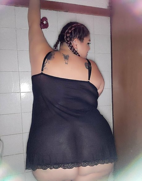 yoga sensual onlyfans hermosa desnuda galería