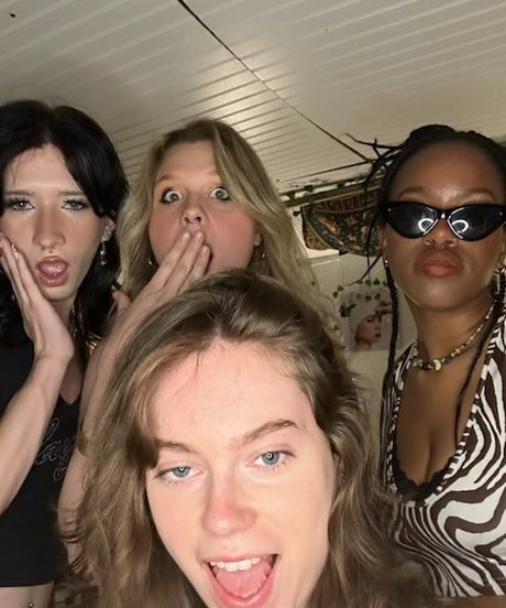 Cherry Darling estrella porno de alta calidad imágenes