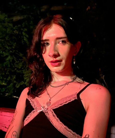 Cherry Darling estrella porno en alta definición imágenes