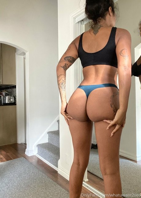 whatuwant2see modelo porno galerías