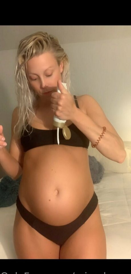 misscherryfit modelo porno fotos