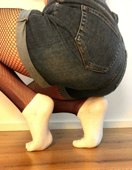 officialfeetforfun actriz xxx archivo