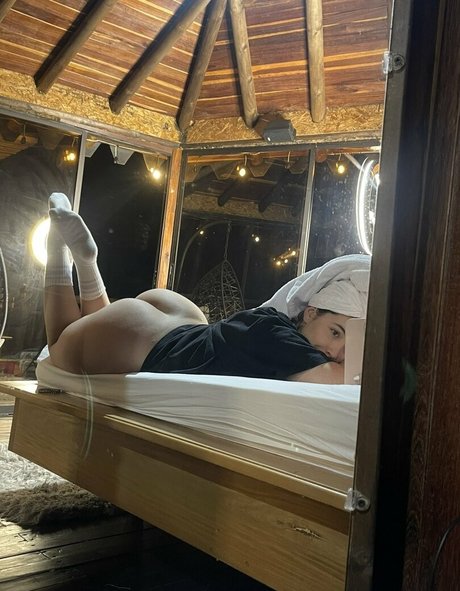 lioqueenn estrella erótica imagen