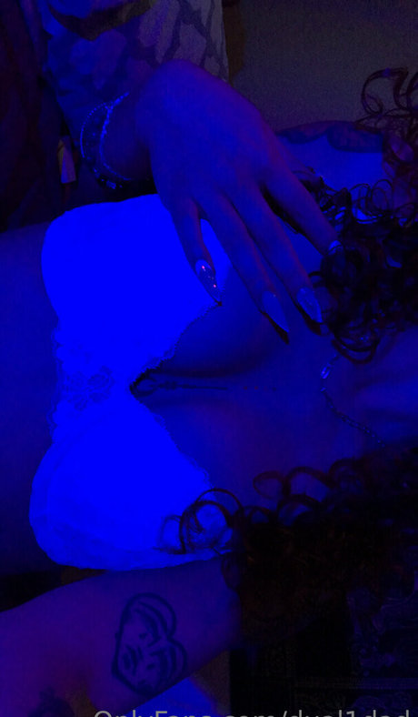 dual1dad hermosa actriz galerías