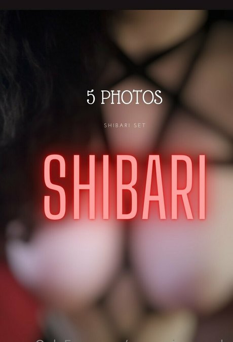 venus in woods modelo pornografico recopilación