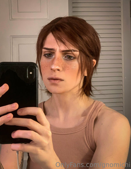 tetas puntiagudas onlyfans sexo bonito foto