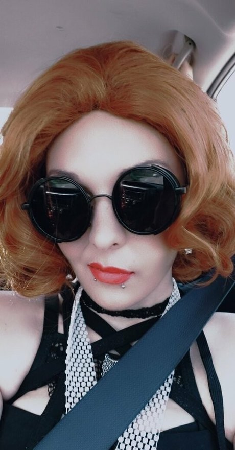 wyldestardust estrella atractiva galerías