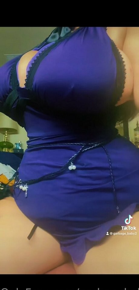 garbagebaby222 modelo gratis fotos