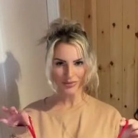 Holly J Genevieve estrella porno atractiva imagen