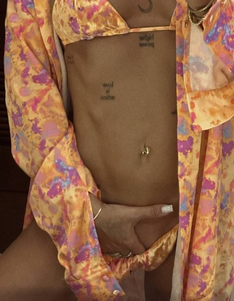 Aiza Dolmatova actriz xxx fotos