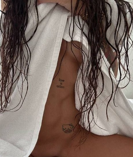 Aiza Dolmatova estrella porno hermosa archivo