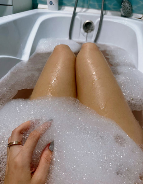 GoodGirlLika actriz caliente imágenes