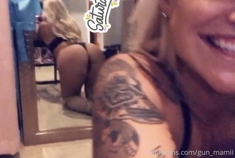 enfermera negra onlyfans pornografico perfecto foto