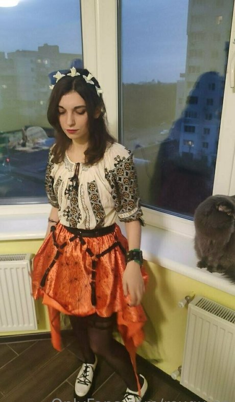 roxquinn actriz erótica galerías