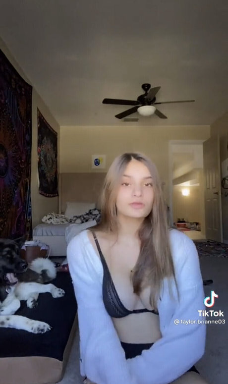 Taylor Brianne modelo de alta definición fotos