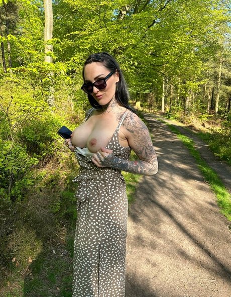 carmen divinefree actriz exclusiva foto