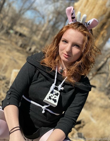 irisjaxx665 estrella atractiva foto