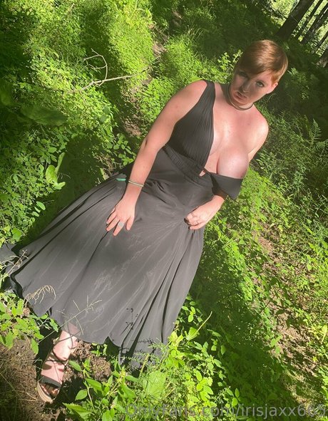 irisjaxx665 bonita modelo imagen