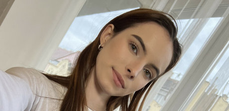 Loren Sun modelo sexual imagen