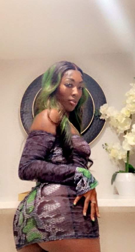 Chocolate Princess actriz adulta imágenes