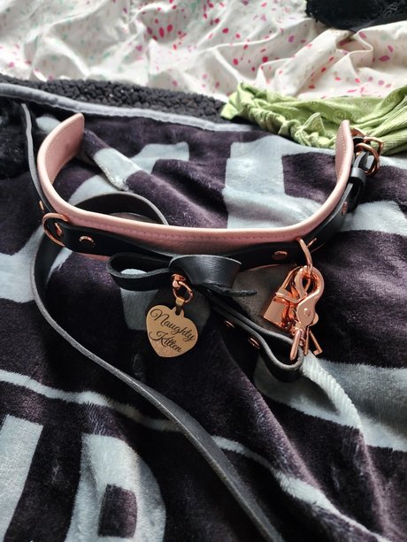 Amber Marie Cowles actriz erótica imágenes