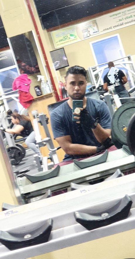 That Crypto Fella buen modelo imágenes