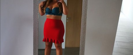 Programmer Girl VIP modelo desnudo recopilación