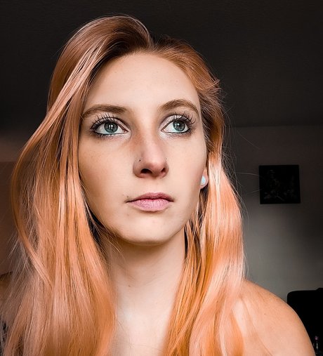 chica fitness onlyfans arte galería