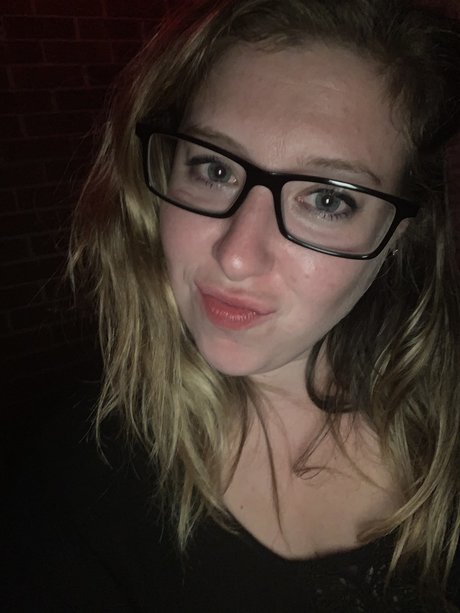 Ragina StClair desnudos de estrellas porno imagen