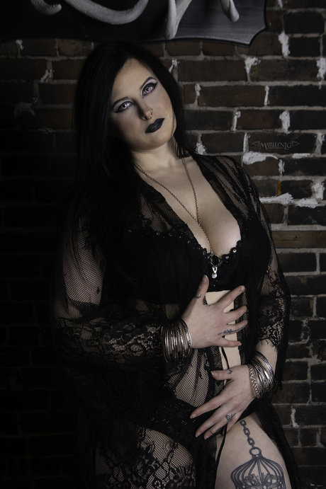 Evora Night estrella porno gratis foto