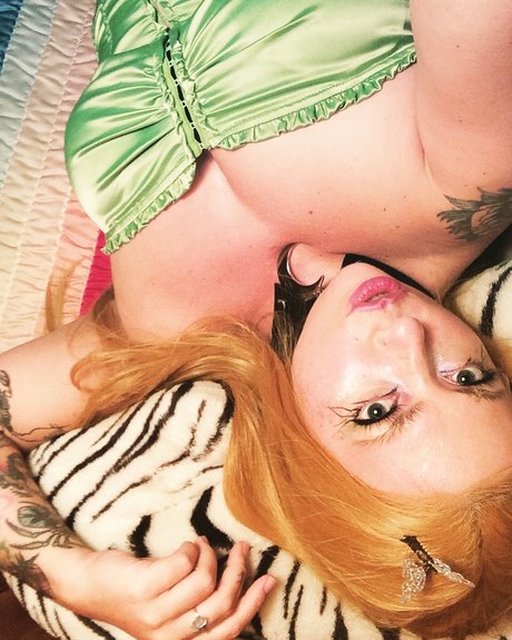 Mirror Lonestar estrella adulta archivo