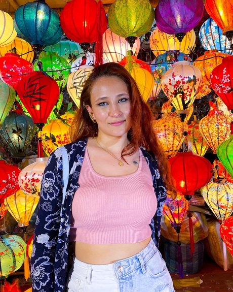 Tokio rojo buena estrella porno foto