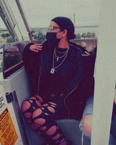 The Bone Collector modelo de arte fotos