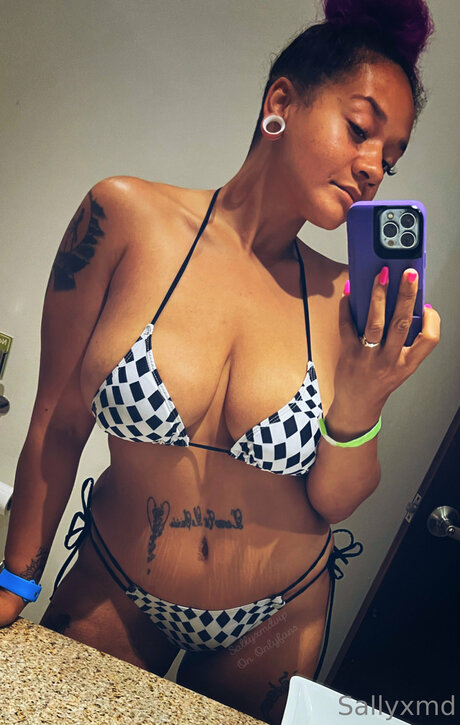 FREE LESBIAN D MME SQ RTER_ mejor estrella porno imagen