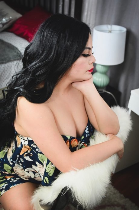 Sabrina Moretti desnudos de estrellas imágenes