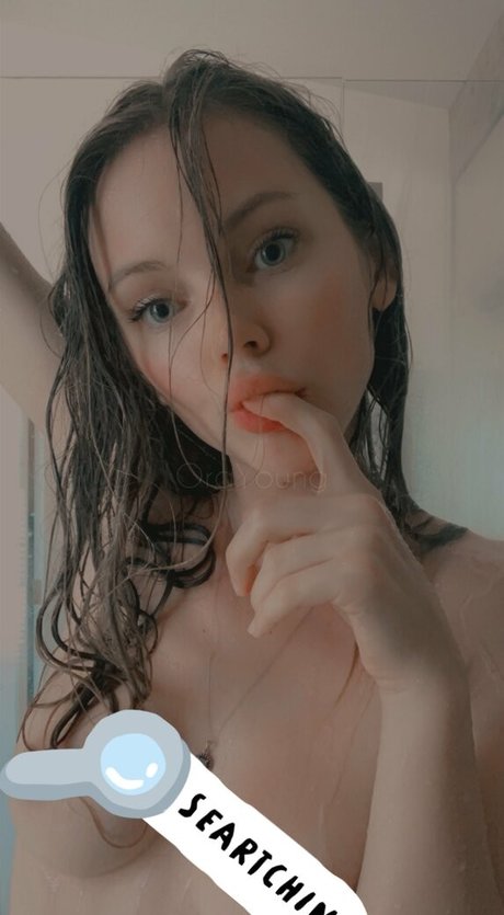 onlyora buena estrella porno foto