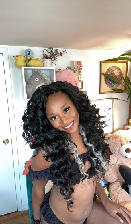 Vanniall estrella sexy galerías