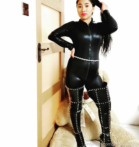 msspinay estrella porno bonita foto