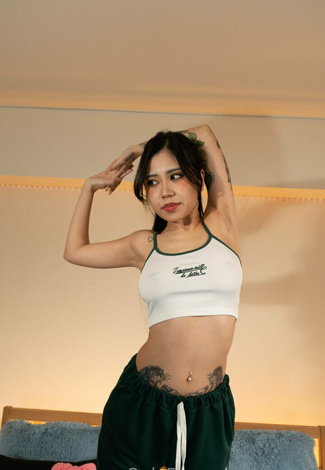 aispage actriz fotos