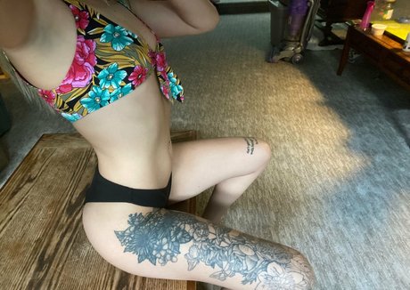 conejita morena onlyfans caliente gratis fotos