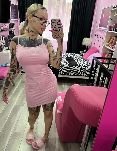 Nasty bimbo actriz porno galerías