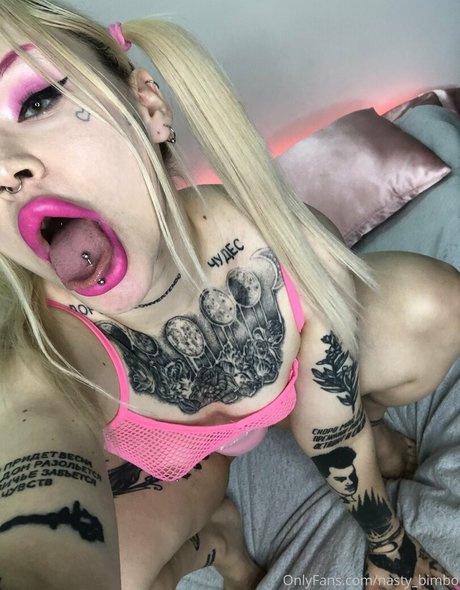 Nasty bimbo desnudos de estrellas imágenes