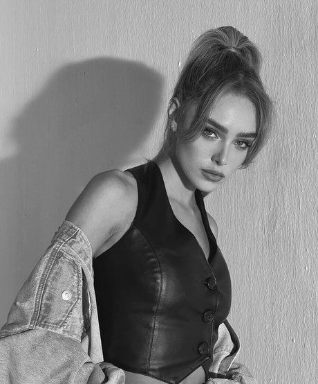 Omer Nudelman modelo desnudos fotos