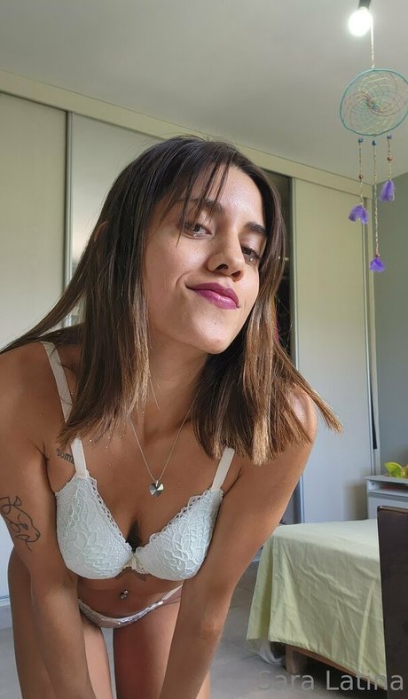 sara latina estrella porno gratis galerías