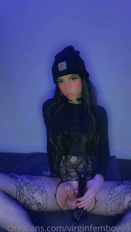 VirginFemboy69 buena actriz galería