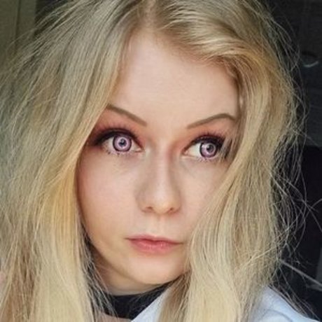 Purrluna actriz caliente imágenes