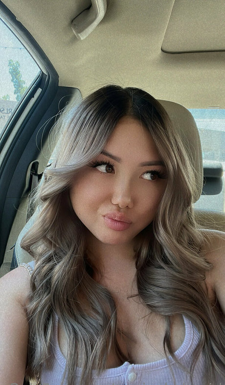 onlyfans de adolescentes de grandes tetas arriba bonita imagen