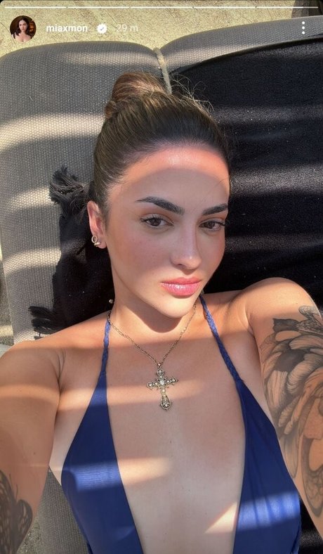 Miaxmon sexo modelo imagen