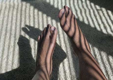 bigbootytechnerd modelo hd foto